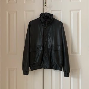 Coach Men’s Black Leather Bomber Jacket in Med